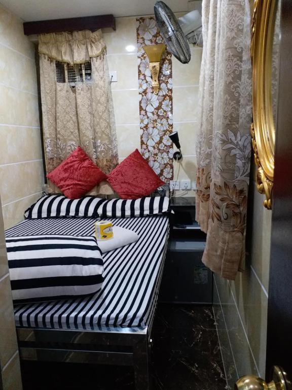 Ranjeet Guest House 香港 外观 照片