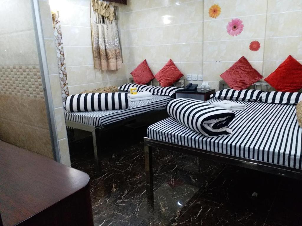 Ranjeet Guest House 香港 外观 照片
